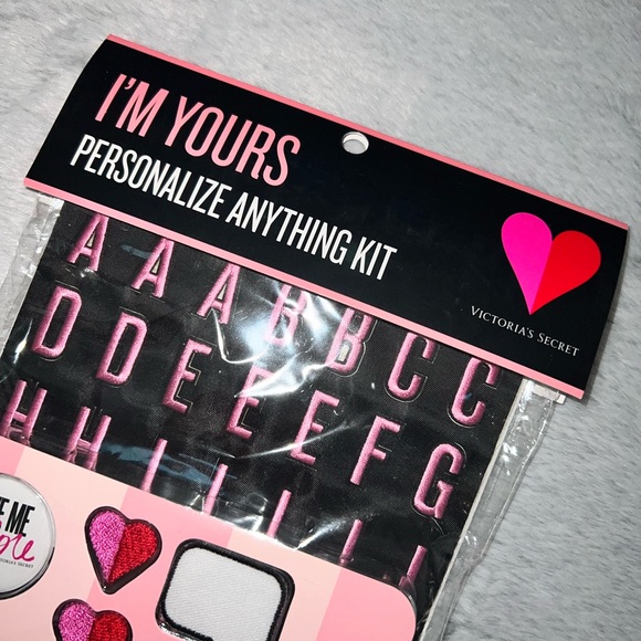 VS: IRON ON “I’M YOURS” PERSONALIZE ANYTHING” PATCH KIT - Picture 2 of 6
